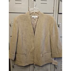 Ladies suit jacket 3/4 length sleeves size 18 New with tags by Kasper Brand